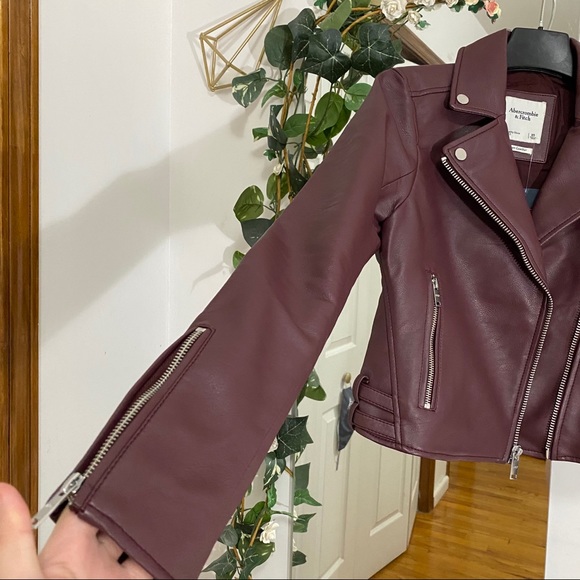 NEW Abercrombie (A&F) Leather Moto Jacket - Picture 11 of 15
